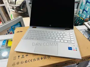 Nouveau Ordinateur portable HP 14S 8GB Intel Core i3 SSD 512GB