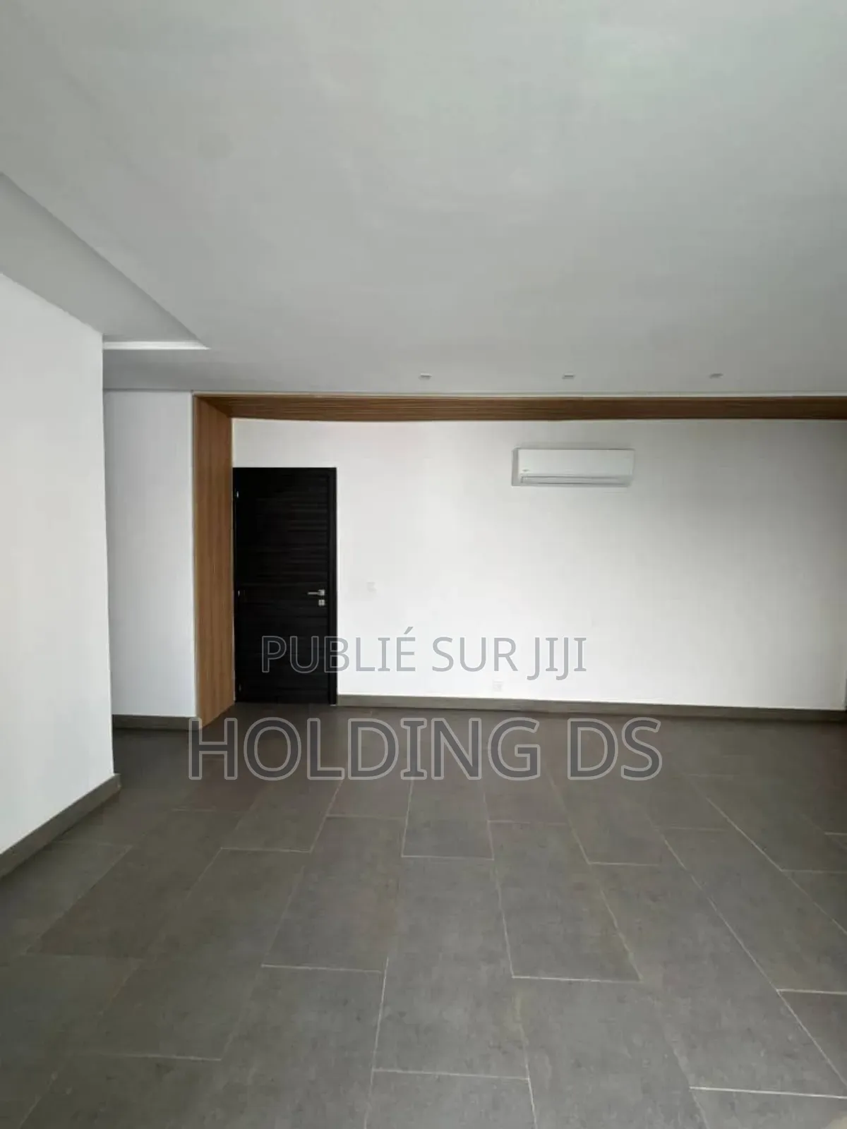 Furnished 3chbre Duplex dans Location Immobilière, Cocody à Louer