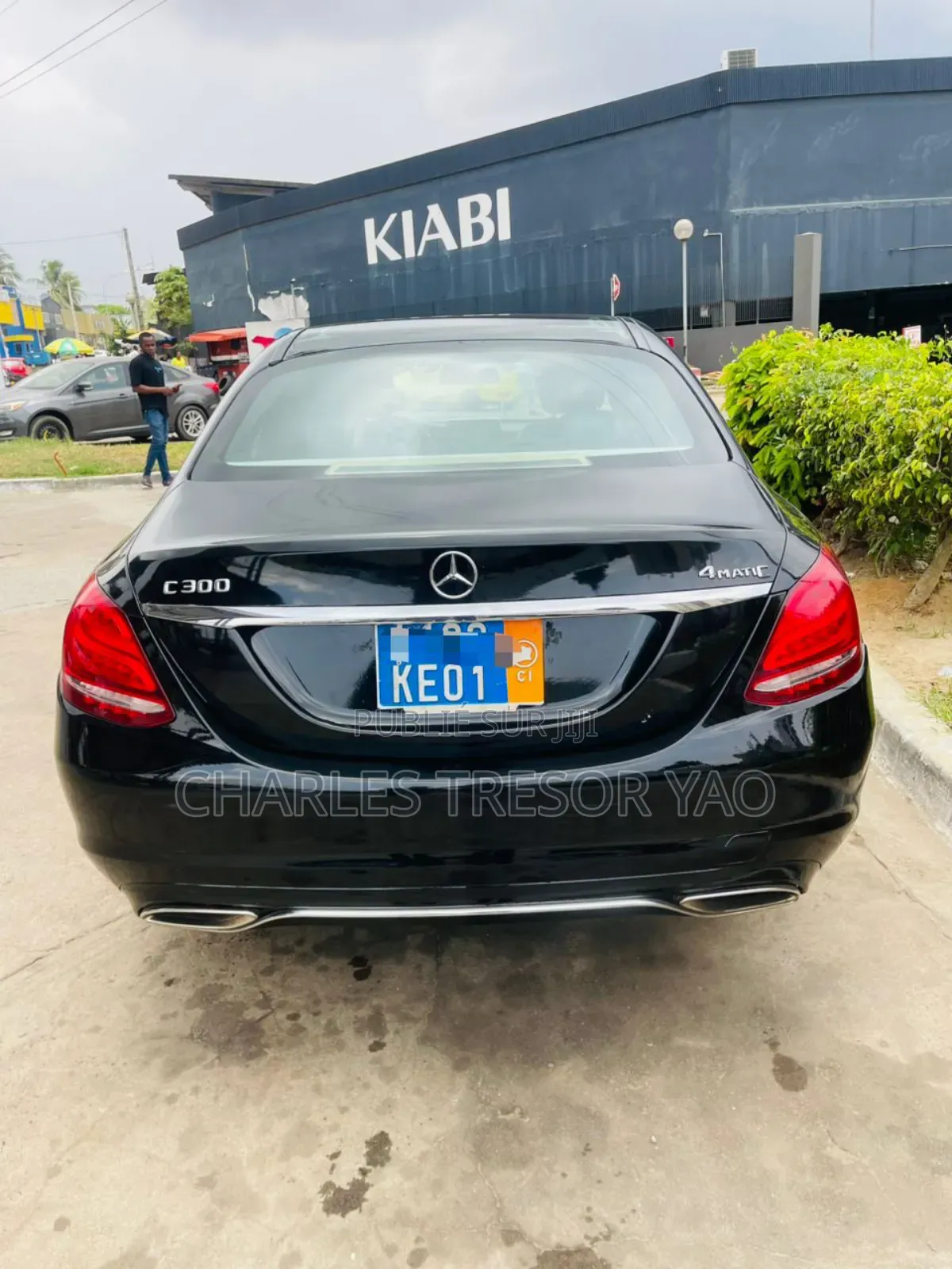 Mercedes-Benz C300 Luxury 4dr AWD 4Matic Sedan (2.0L 4cyl 7A) 2015 Noir