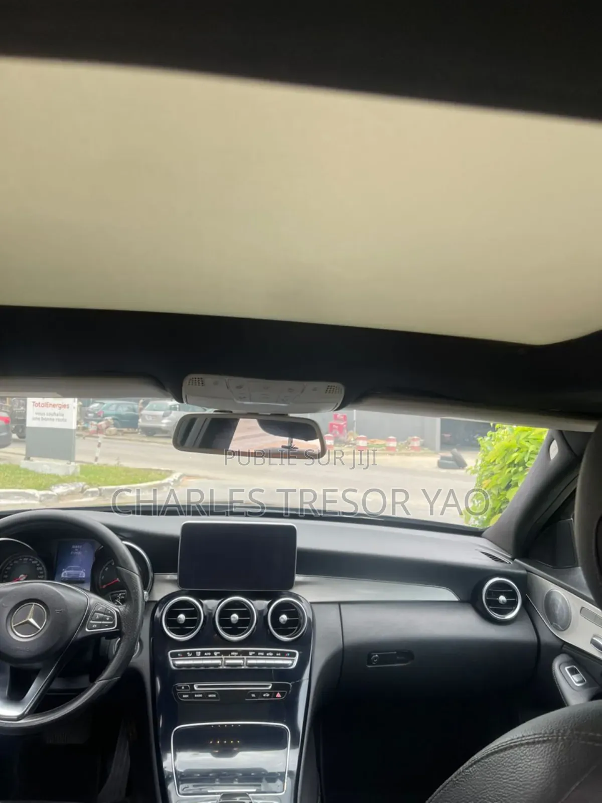 Mercedes-Benz C300 Luxury 4dr AWD 4Matic Sedan (2.0L 4cyl 7A) 2015 Noir