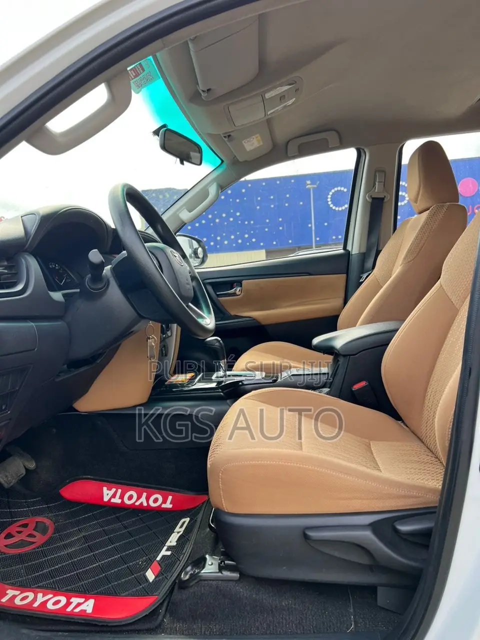 Toyota Fortuner 2025 Blanc