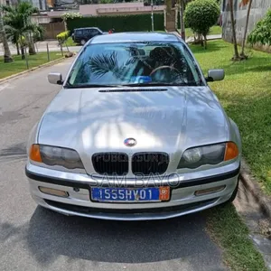 BMW 318i 2000 Gris