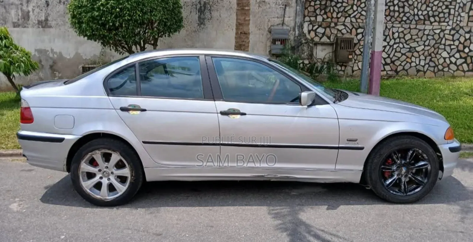 BMW 318i 2000 Gris