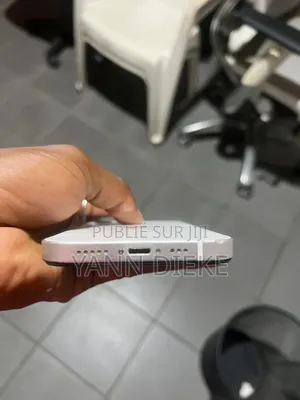 Apple iPhone 12 64 GB Blanc