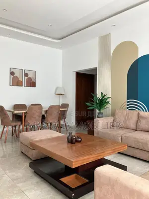 Furnished 2chbre Appartement dans Massa Immobilier, Cocody à Louer