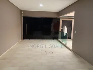 5chbre Duplex dans Avec Norco, Cocody à Vendre