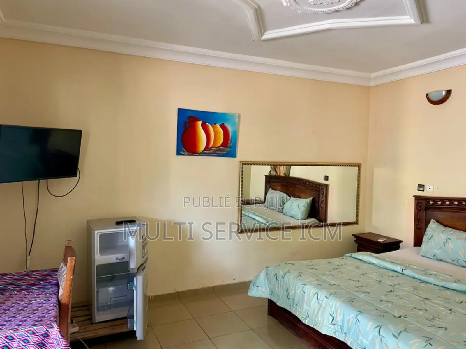 Un Hôtel Avec Restaurant Et Piscine en Bordure De Mer À Jacqueville.