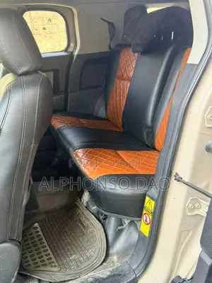 Toyota FJ Cruiser 4x4 Automatic 2009 Beige