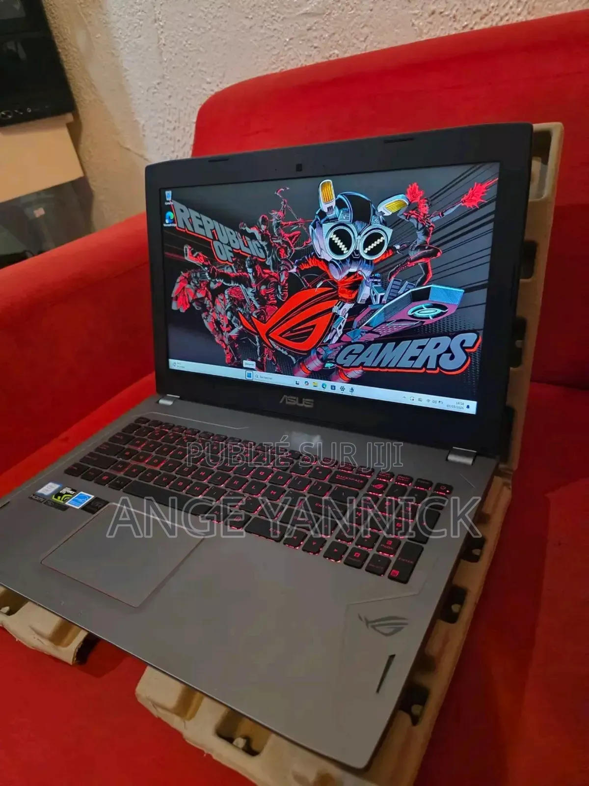 Nouveau Asus ROG Strix GL703 32GB Intel Core i7 SSD 1T