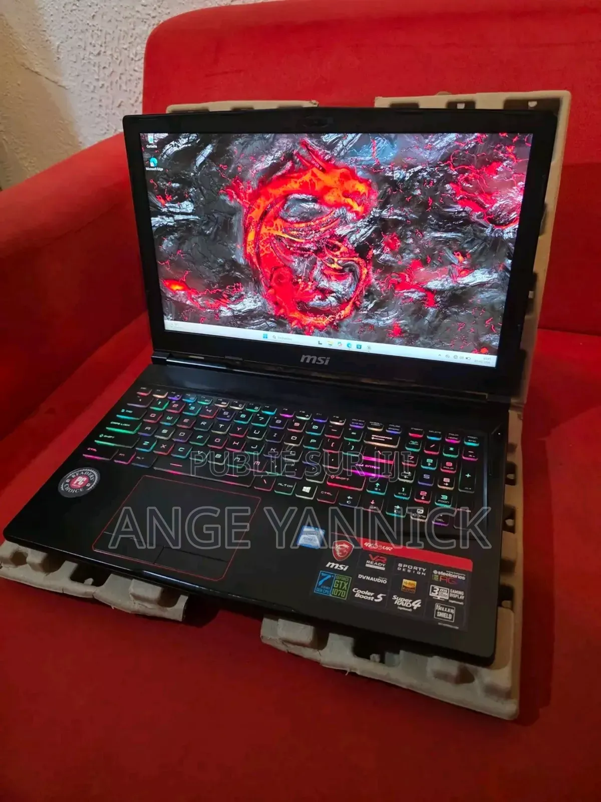 Nouveau Ordinateur portable MSI CR400 32GB Intel Core i7 SSD 1T