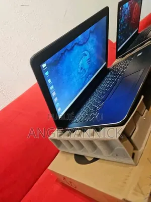 Nouveau HP ZBook Studio 32GB Intel Core i7 SSD 512GB