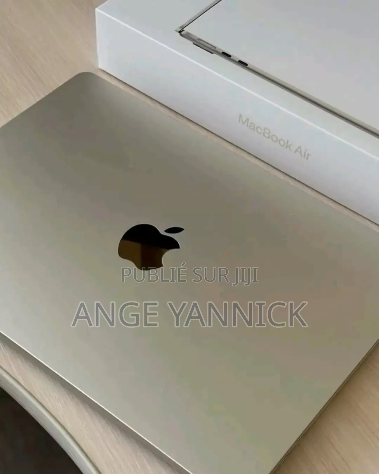 Nouveau Apple MacBook Air 2022 M2 16GB Intel Core M2 SSD 256GB