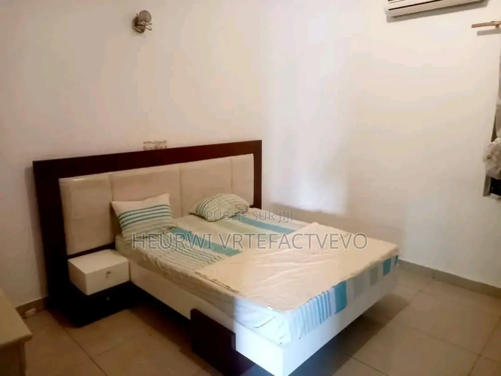 Furnished 5chbre Duplex dans Yozalem, Cocody à Vendre