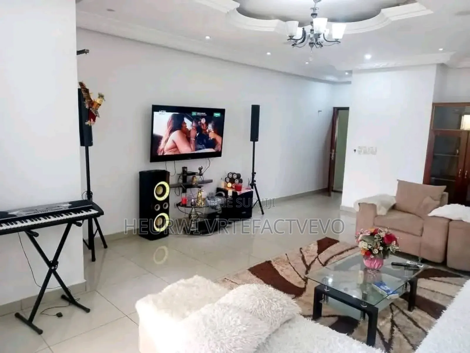 Furnished 5chbre Duplex dans Yozalem, Cocody à Vendre