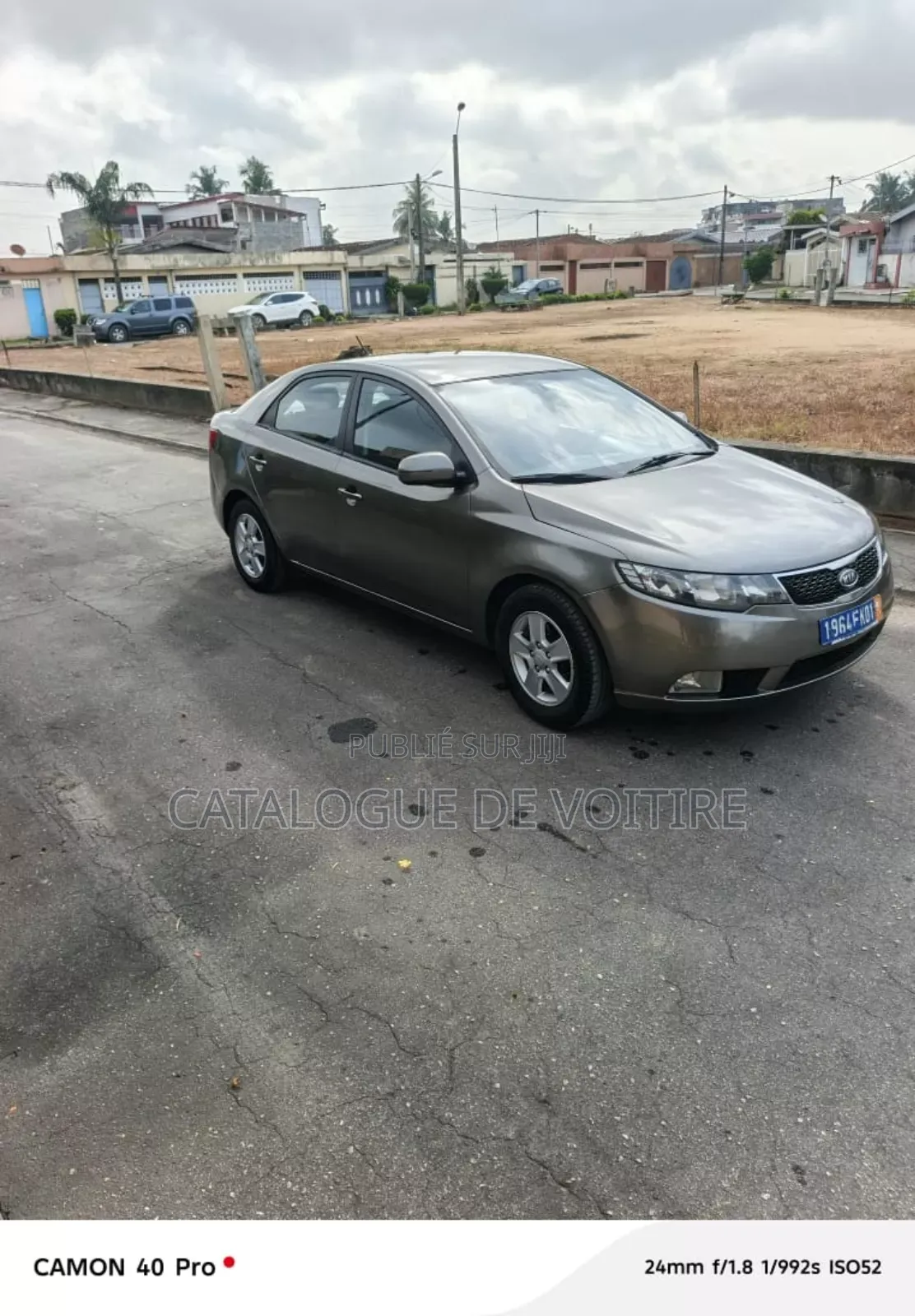 Kia Cerato 2011 Gris