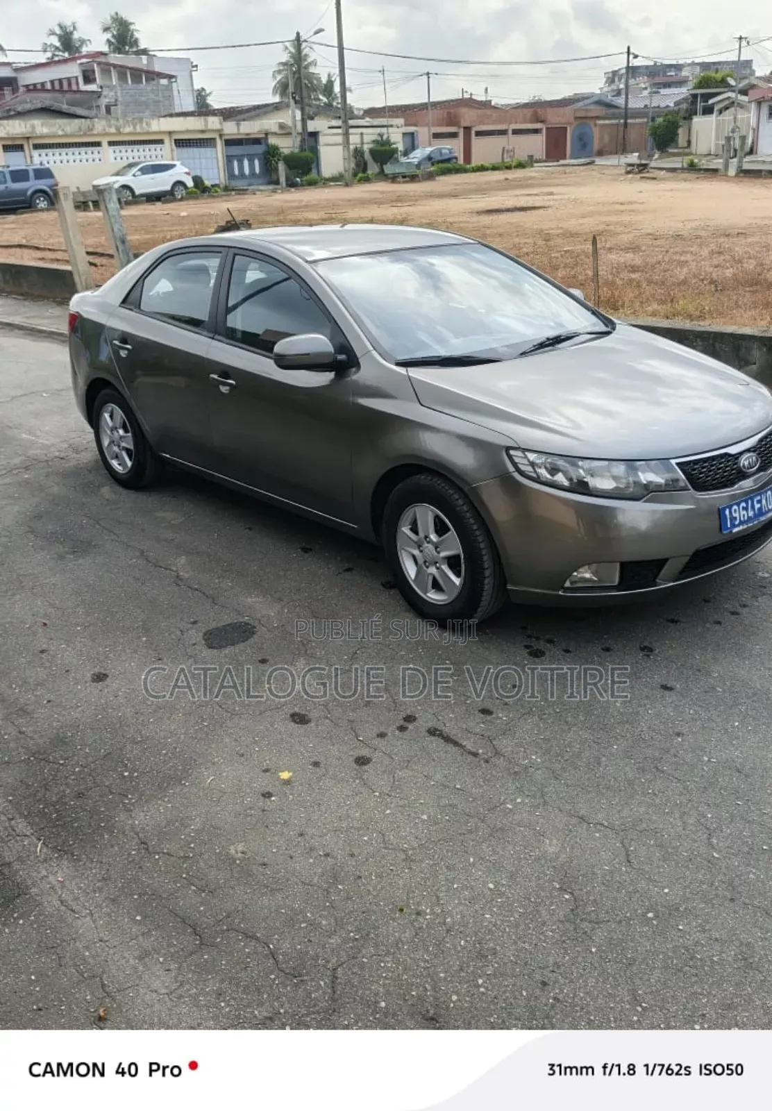 Kia Cerato 2011 Gris