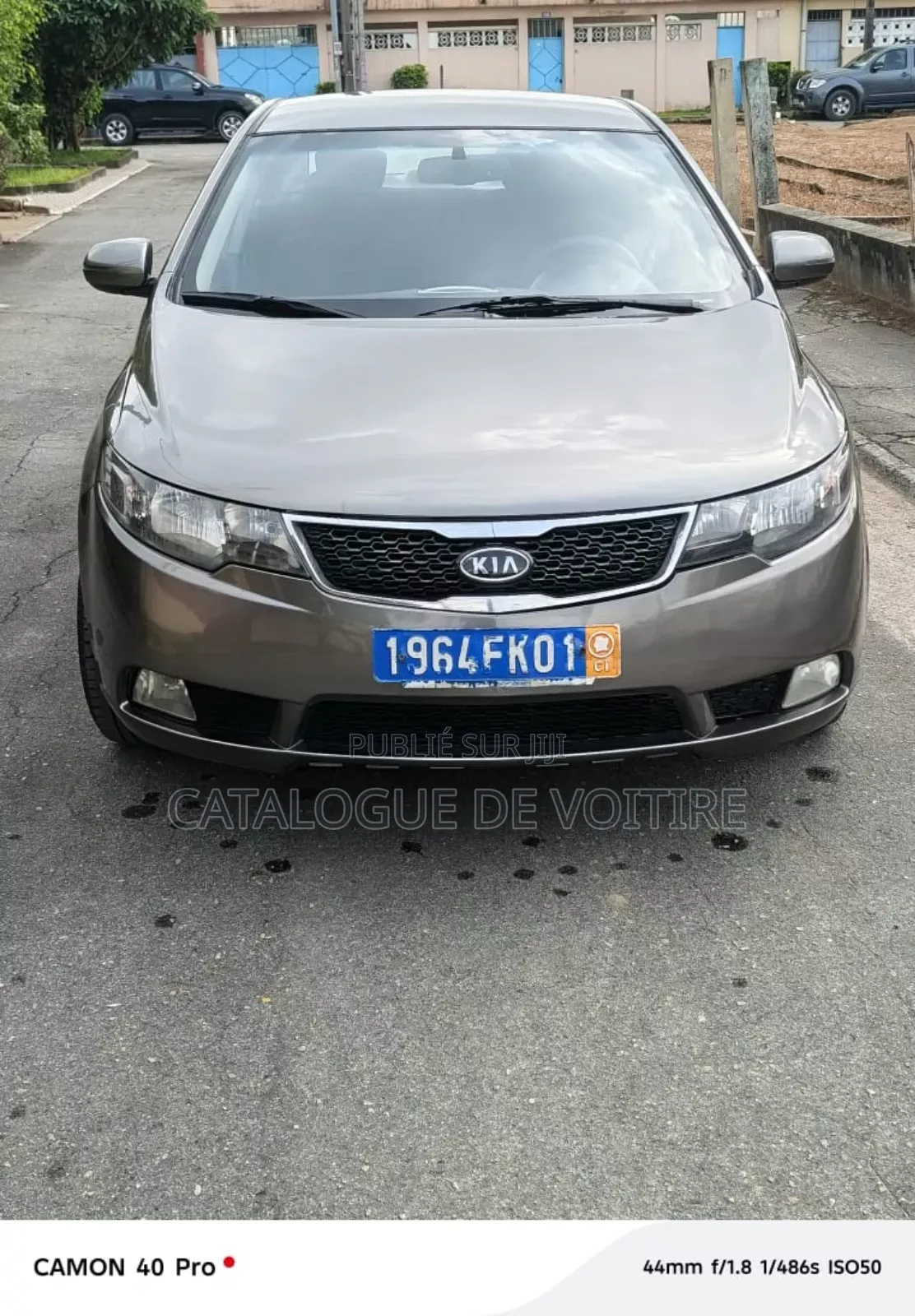 Kia Cerato 2011 Gris