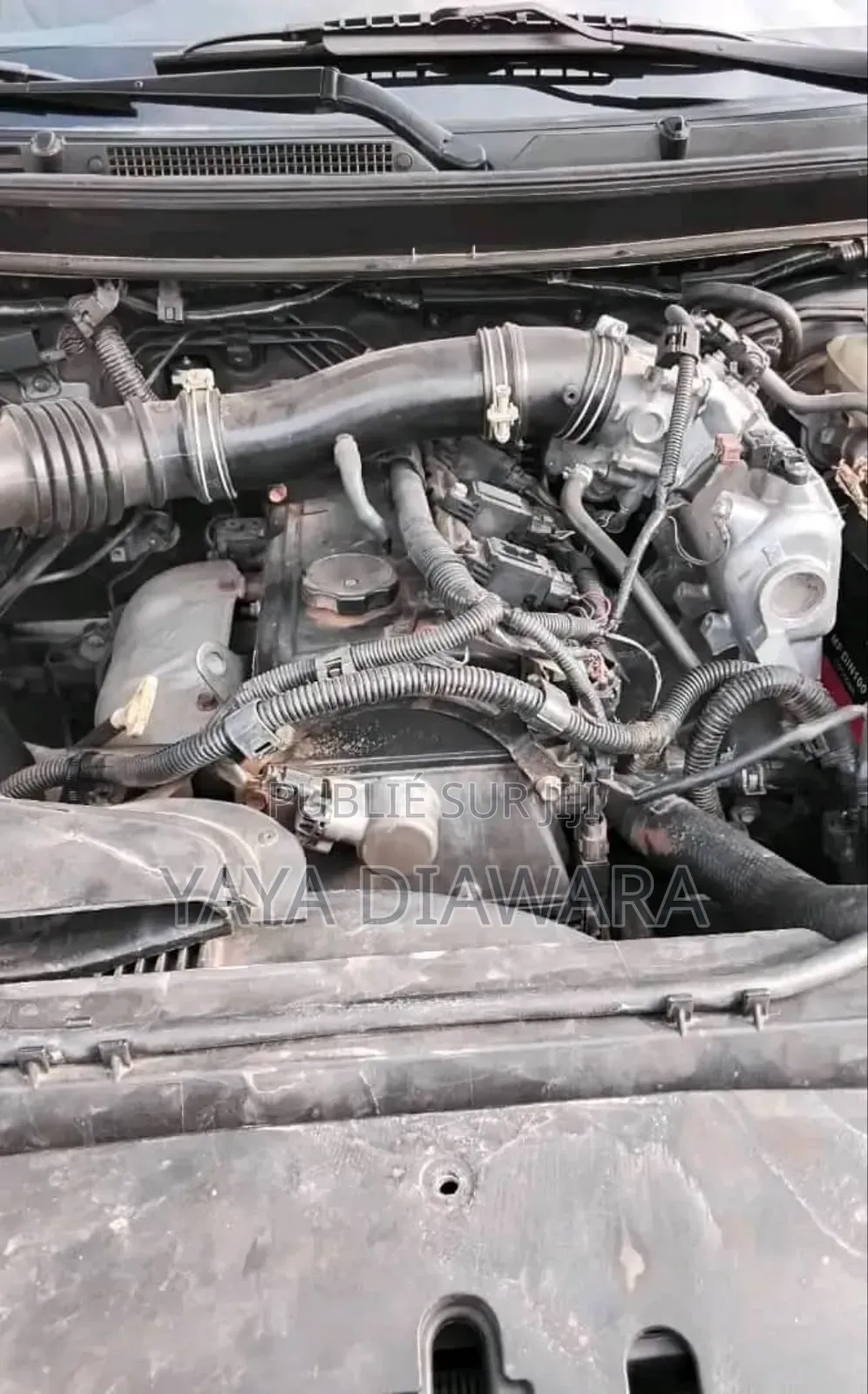 Mitsubishi L200 2021 Gris