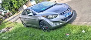 Hyundai Elantra 2016 Gris