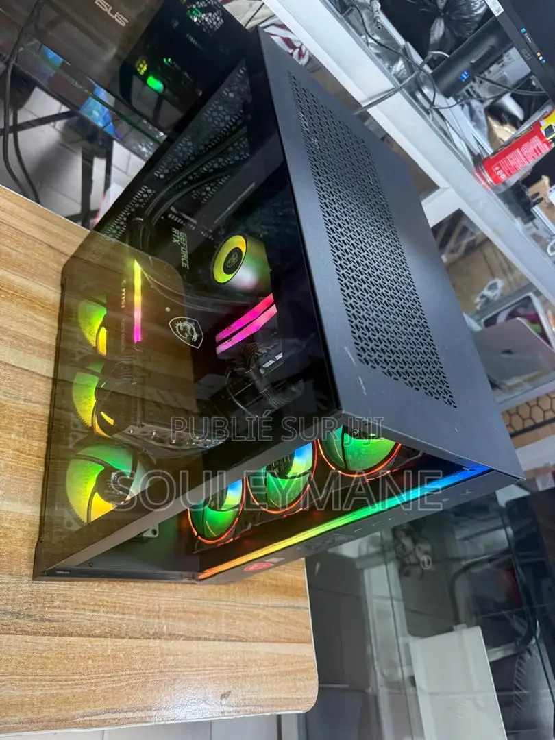 Nouveau Ordinateur de bureau MSI model 16GB AMD Ryzen 5 SSD 512GB