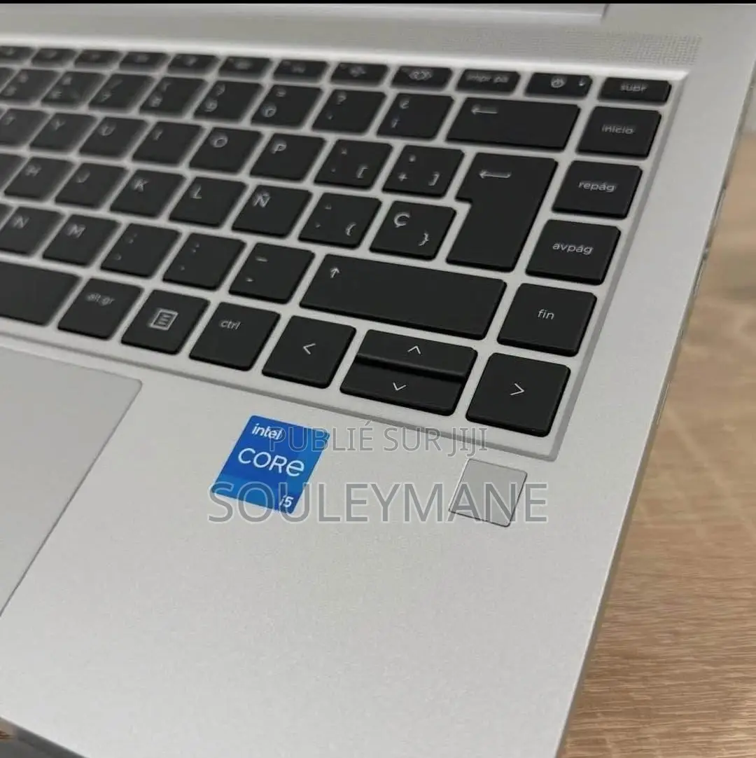 Ordinateur portable HP ProBook 640 G8 16GB Intel Core i5 SSD 512GB