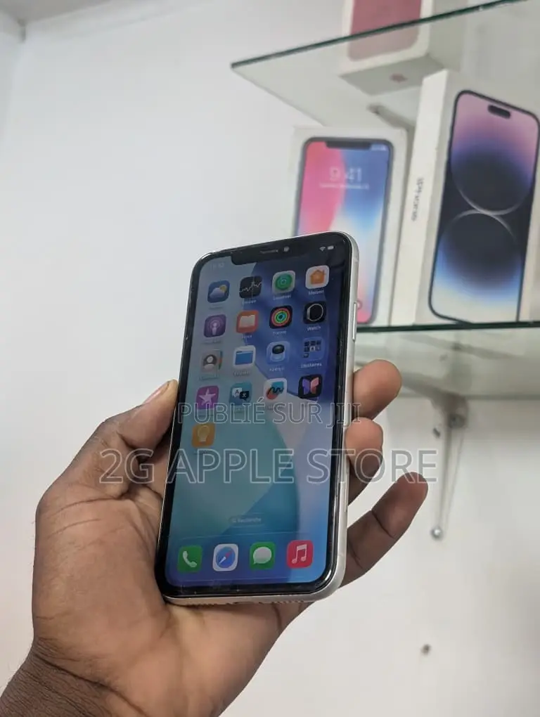 Apple iPhone 11 64 GB Blanc