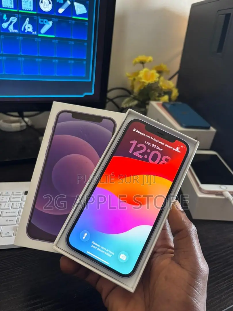 Nouveau Apple iPhone 12 64 GB Violet