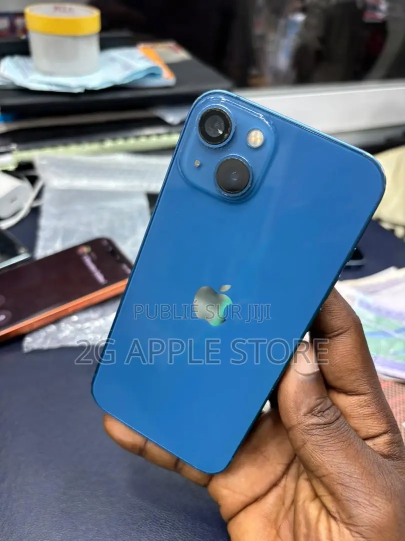 Nouveau Apple iPhone 13 128 GB Bleu