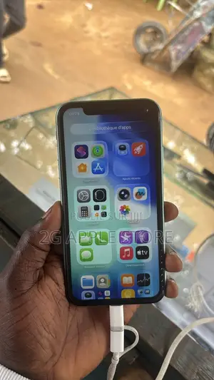 Apple iPhone 11 64 GB Vert