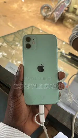 Apple iPhone 11 64 GB Vert