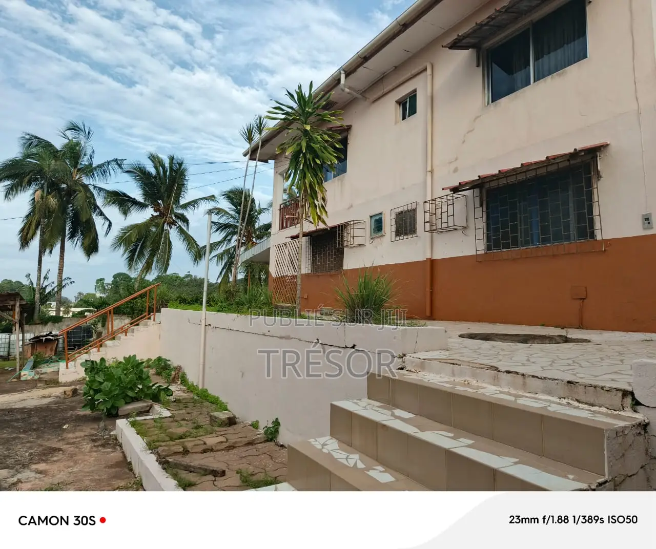 8chbre Villa dans San-Pédro // San-Pédro à Vendre