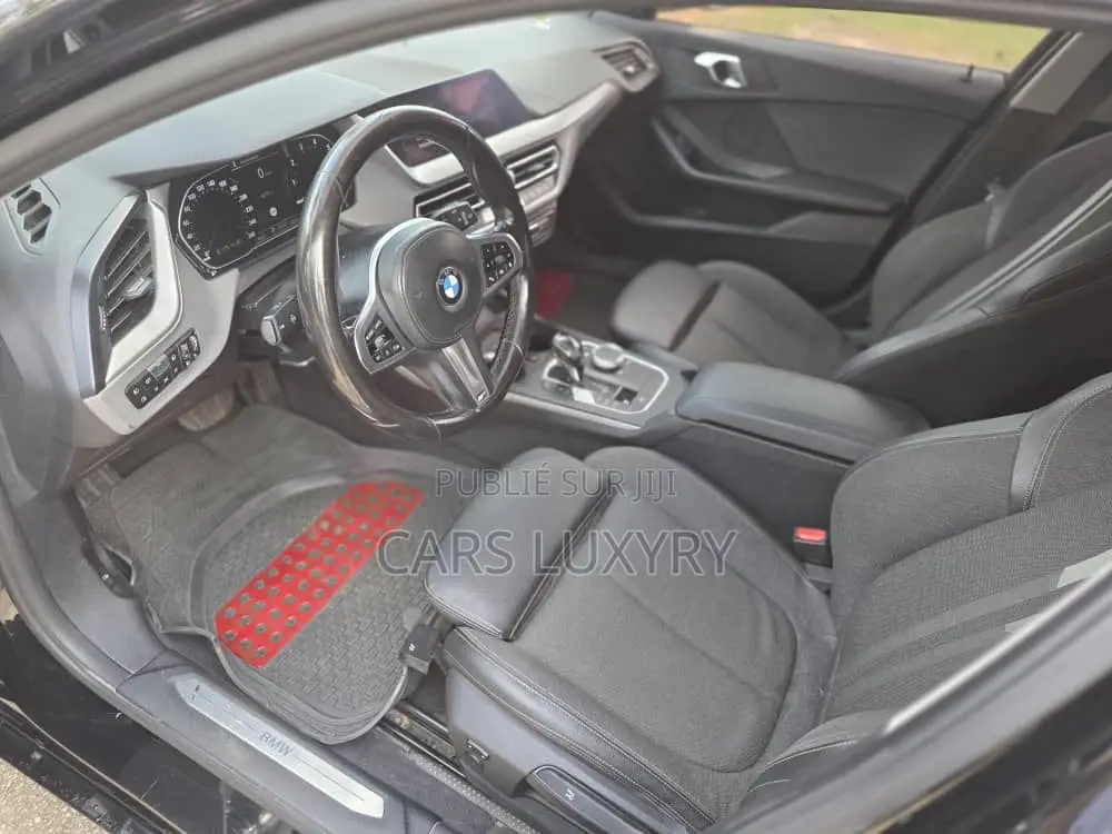 BMW 1 Series 2019 Noir