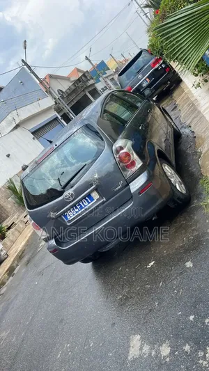 Toyota Corolla 2006 Gris