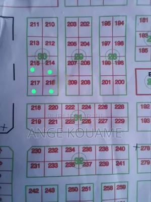 Terrain 690 M2 Avec Acd À Toumodi