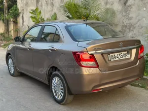 Suzuki Dzire 2022 Marron