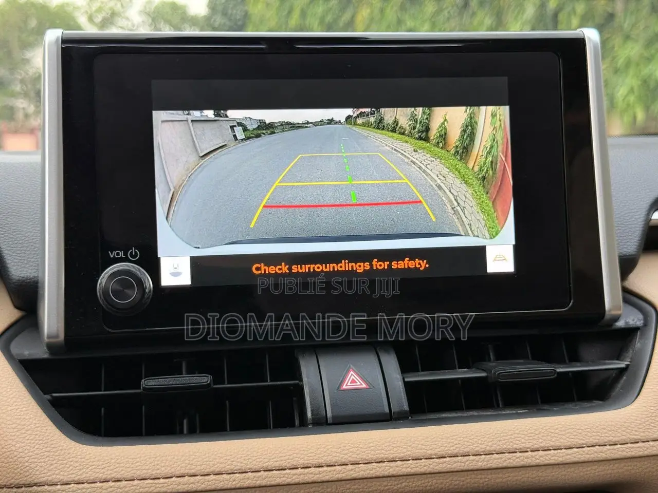 Toyota RAV4 XLE 2025 Blanc