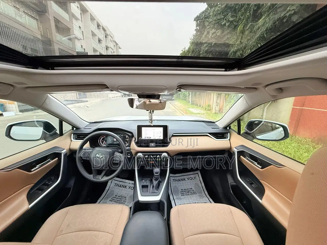 Toyota RAV4 XLE 2025 Blanc