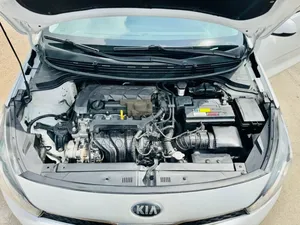 Kia Rio 2020 Blanc