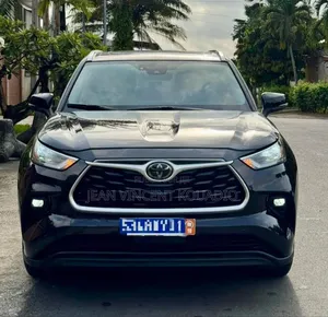 Toyota Highlander XLE AWD 2020 Noir