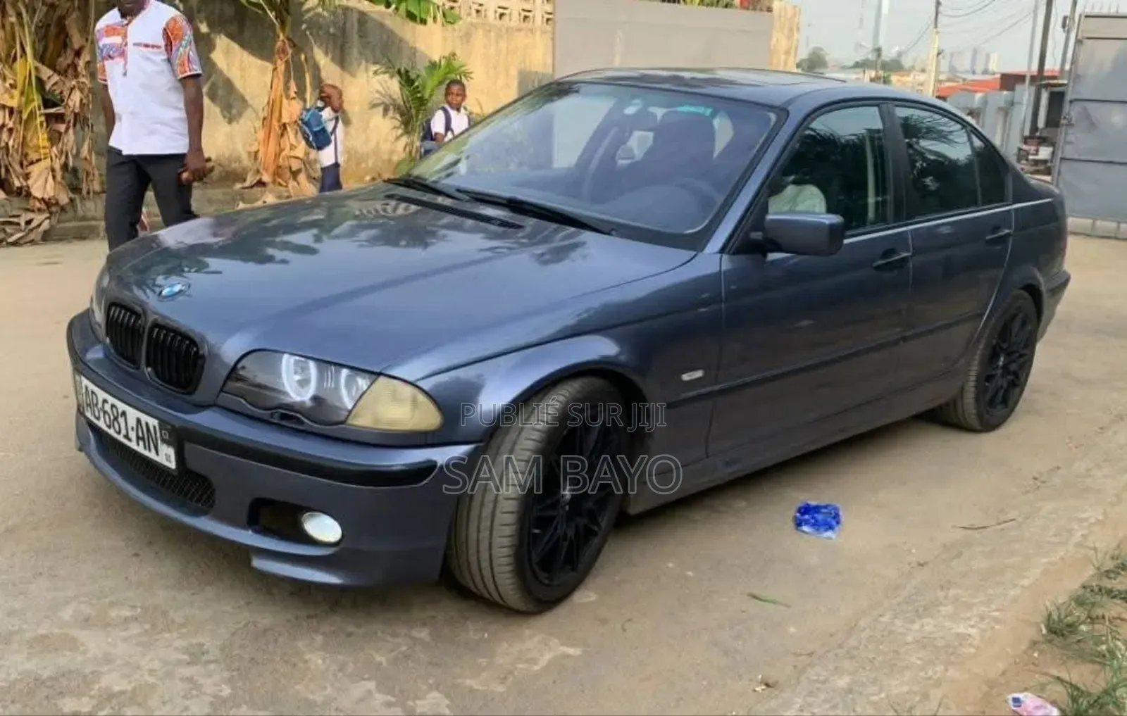 BMW 318i 2002 Gris