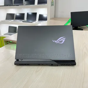 Nouveau Asus ROG Strix G17 16GB AMD Ryzen 7 SSD 512GB