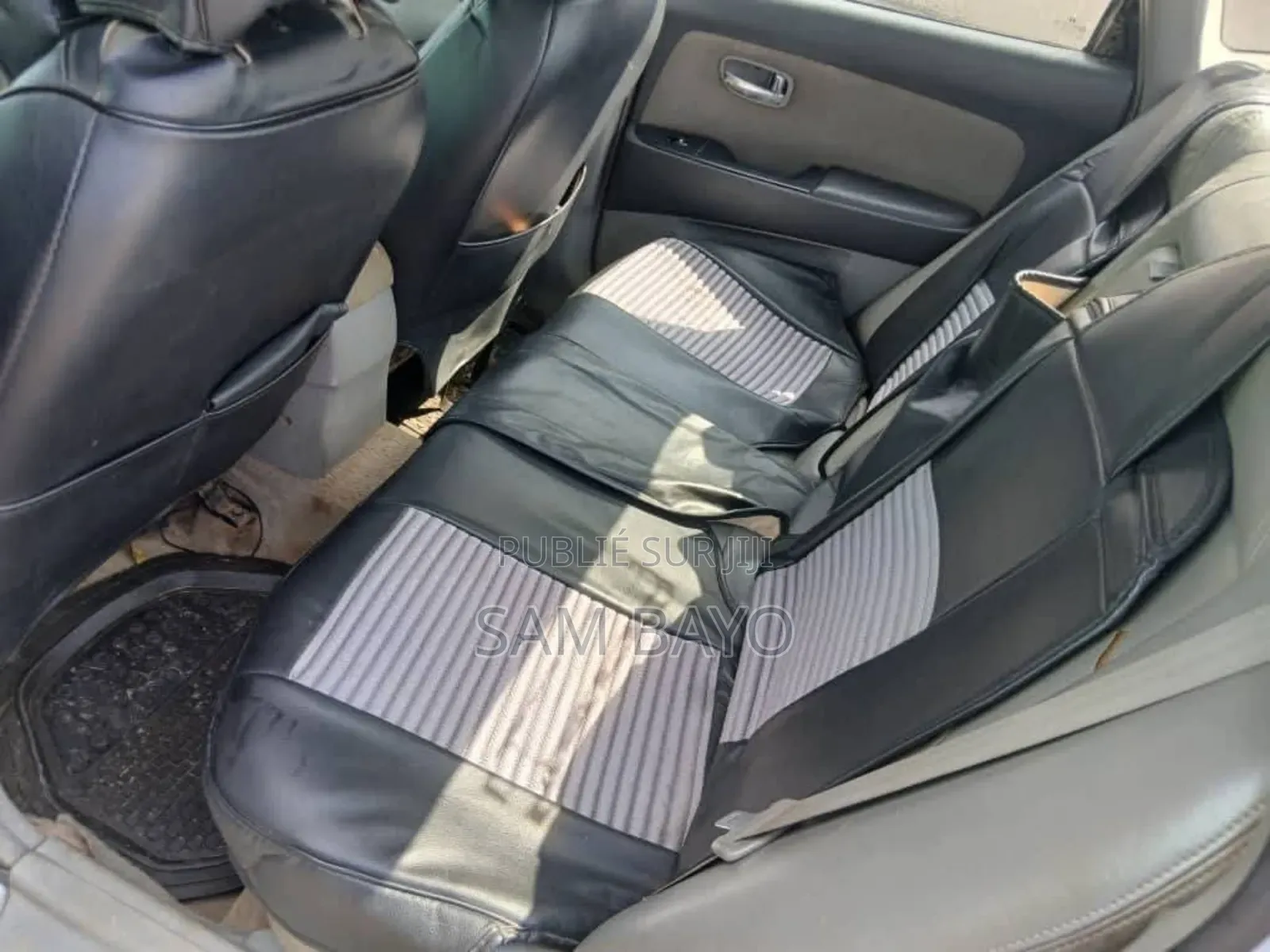 Hyundai Elantra 2008 Gris