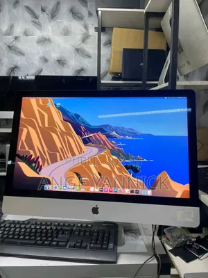 Nouveau Ordinateur de bureau Apple iMac 16GB Intel Core i5 SSD 1T