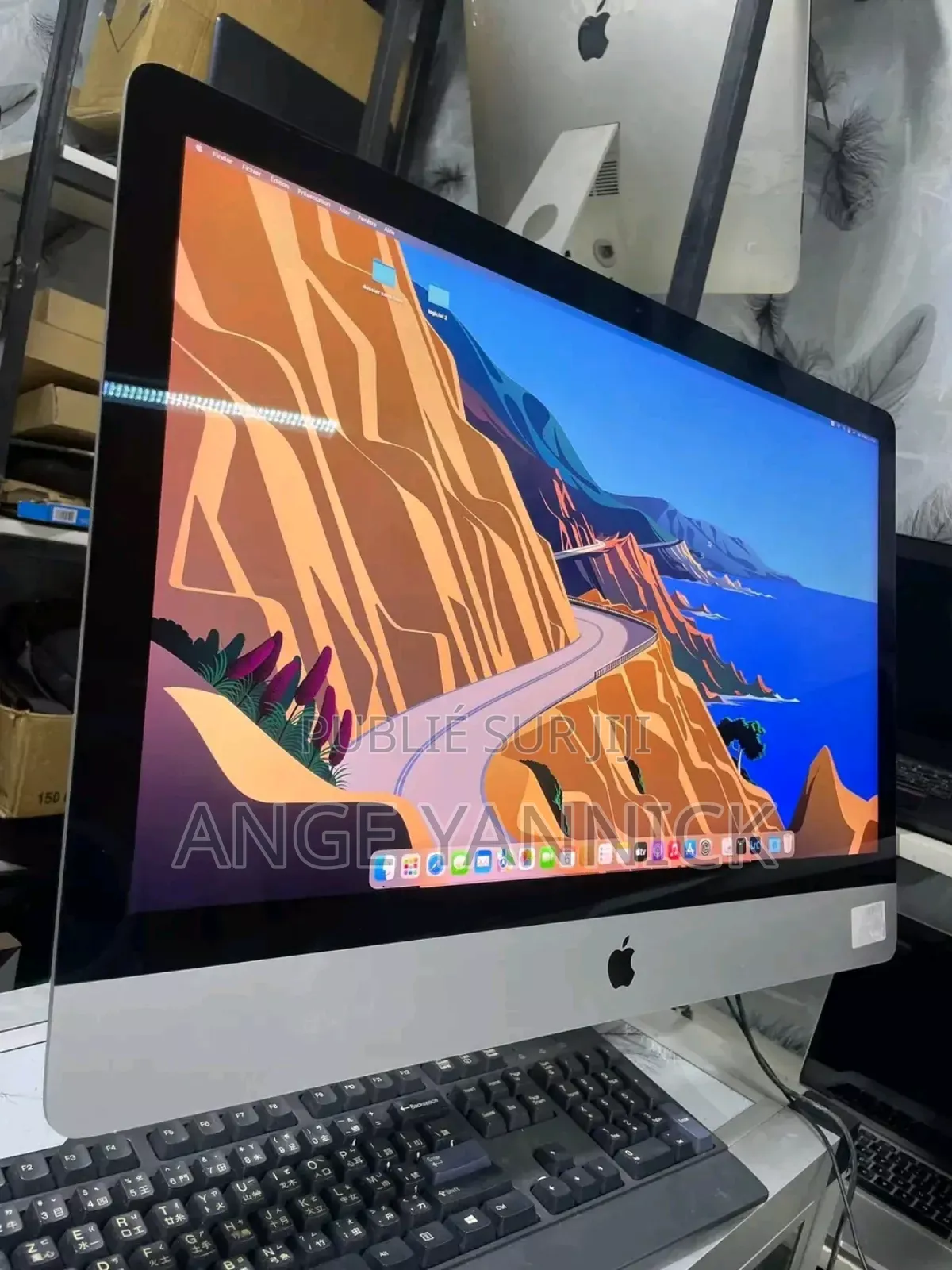 Nouveau Ordinateur de bureau Apple iMac 16GB Intel Core i5 SSD 1T