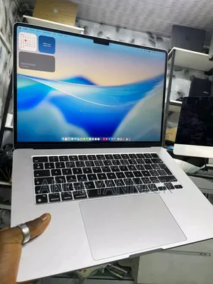 Nouveau Apple MacBook Air 2024 M3 13-inch 8GB Intel Core M3 SSD 512GB
