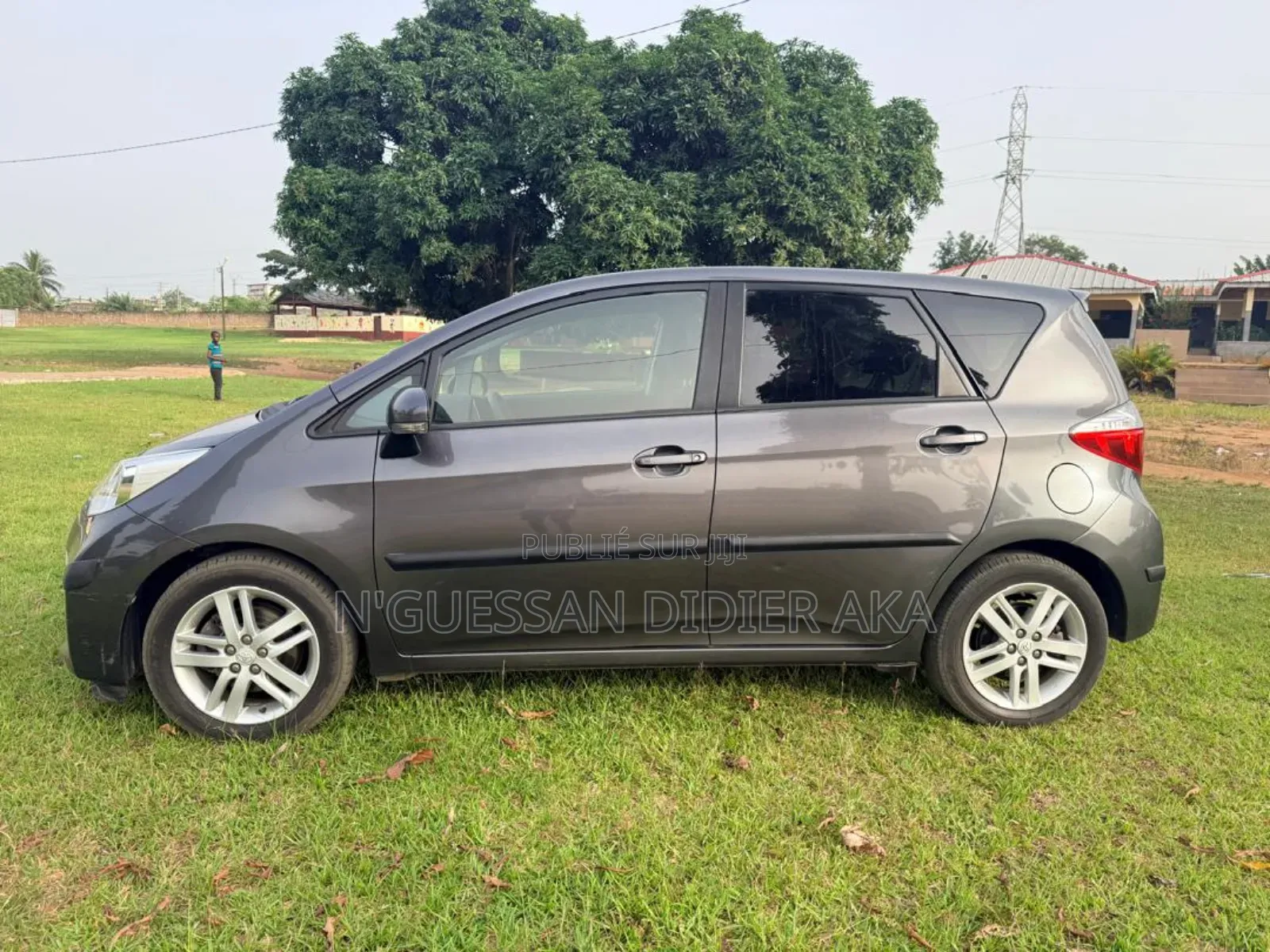 Toyota Corolla L 4dr Sedan (1.8L 4cyl 5M) 2012 Autre