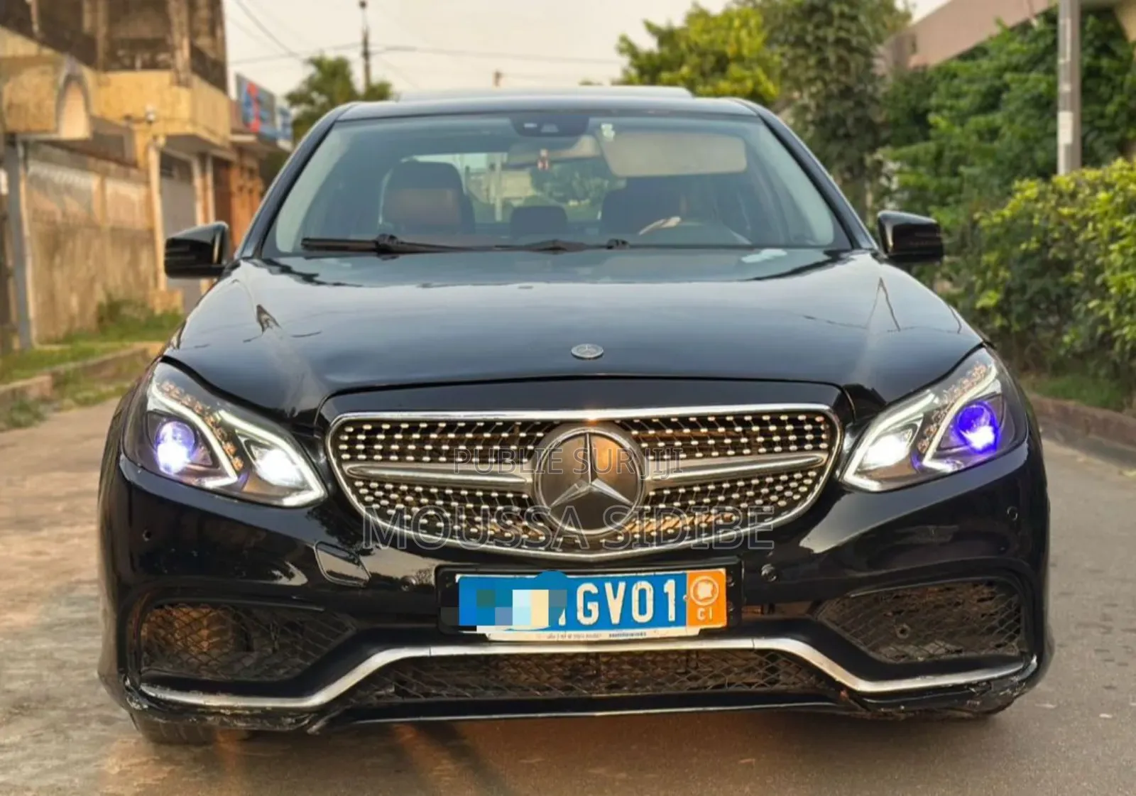 Mercedes-Benz E200 2012 Noir