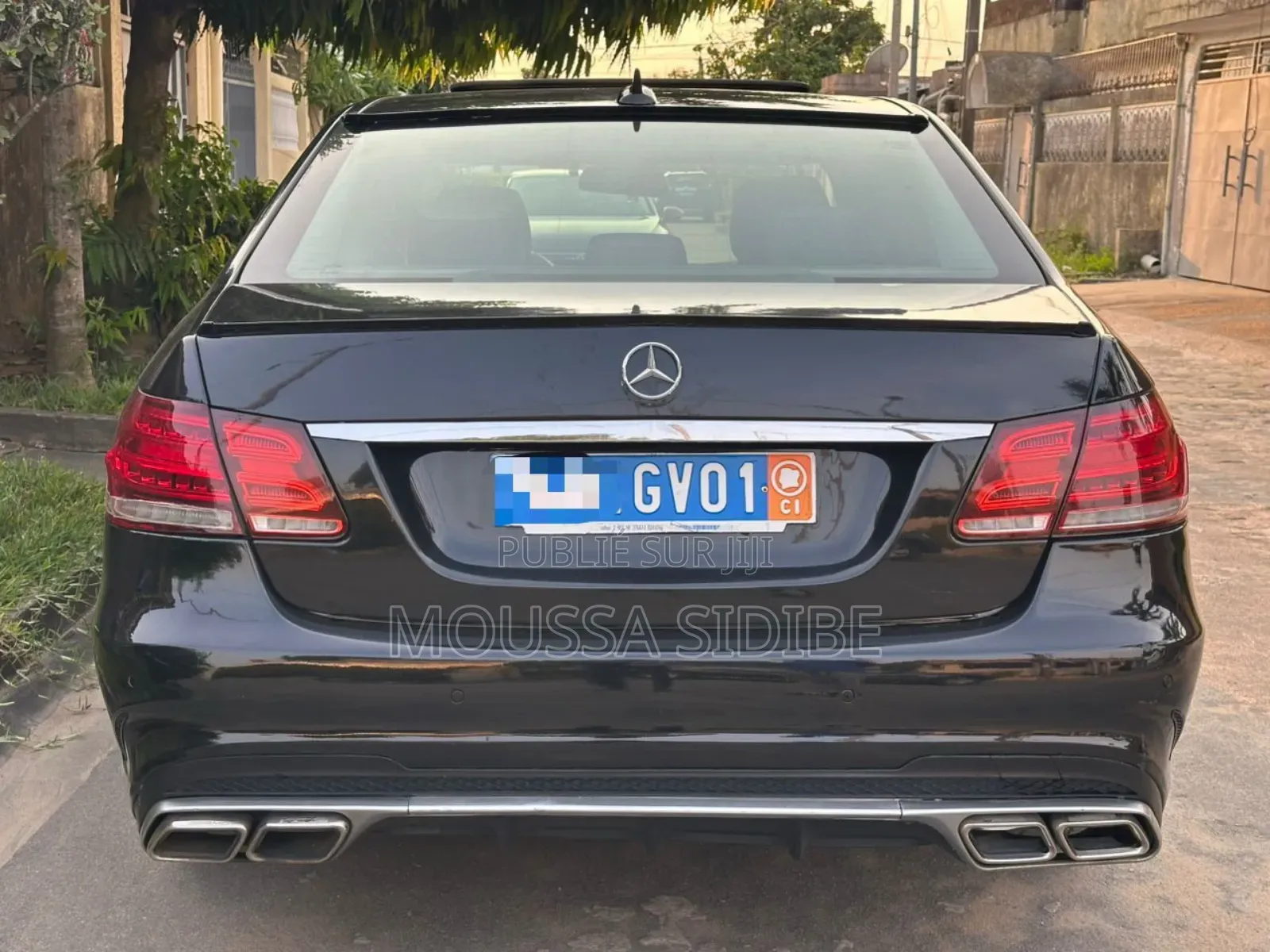 Mercedes-Benz E200 2012 Noir