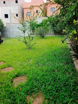 4chbre Villa dans Cocody à Louer