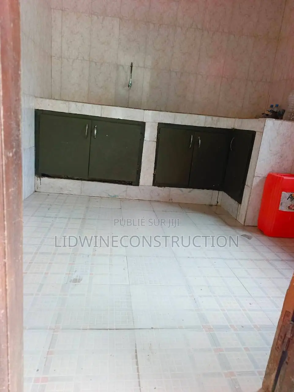 3chbre Villa dans Cocody à Louer